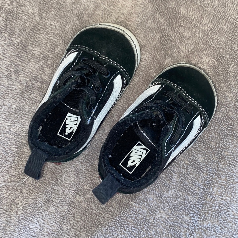 Black & White OldSchool Infant/ Baby  Vans Size 3